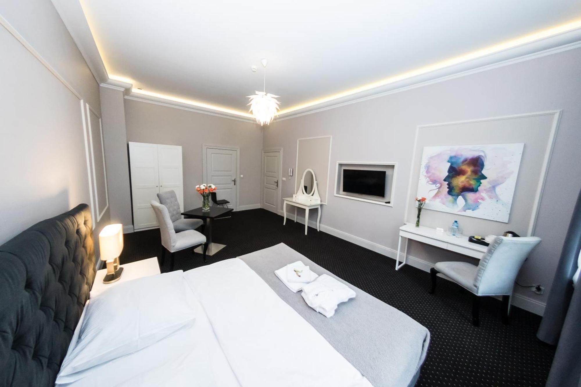 Aparthotel Platinum Apartamenty Inowroclaw Exterior photo